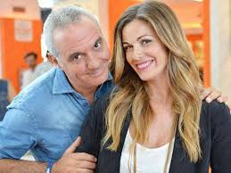 L'attore dedica a franchino il suo ultimo libro 'io sono mio fratello'. Vanessa Incontrada Il Pianto Sul Set E Il Conforto Di Panariello Mi Sussurro Parole Meravigliose Corriere It