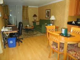 Popüler gezilecek yerlerden hangileri sunset inn and suites işletmesine yakın? Sunset Inn Suites Vancouver Bc Canada Picture Of Sunset Inn And Suites Vancouver Tripadvisor