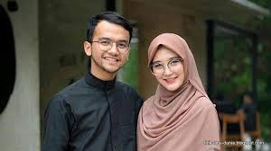 To provide any feedback to us, please leave comments on feedback page. Lirik Lagu Albi Nadak Lengkap Tulisan Arab Latin Dan Terjemahan Lirik Lagu Dunia
