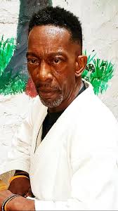 How many of us teach or train in destruction of limbs :) I really like it  because of my size not the biggest guy . I like destroying the bicep a lot  ..