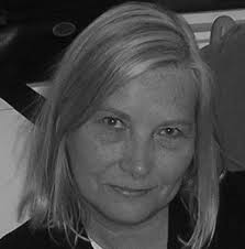 Averil Elcombe Obituary