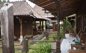 Consider jogja expo center for a night out or gembira loka zoo if you're travelling with kids. Joglo Plawang Boutique Villa Di Yogyakarta Jogja 1001malam Com