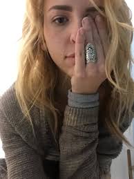 laura dillinger (@LAURANNNNE)