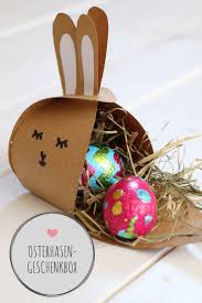 Oster Diy Hasen Schachtel Falten Inkl Freebie Lavendelblog Ostern Geschenke Basteln Geschenkschachtel Basteln Schachtel Falten