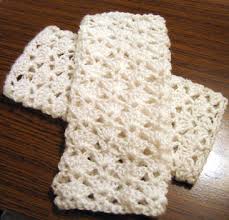 Lace fingerless gloves crochet pattern. Ravelry Lacy Fingerless Gloves Pattern By Christie Pruitt