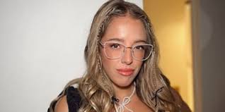 Murió Estella Harris la actriz de Seinfeld y la voz de la señora cara de  papa