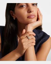 Stone & Strand Ring Pistachio aus 10kt Gelbgold mit Diamanten