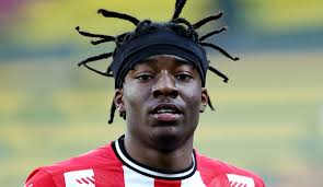 Noni madueke would provide dortmund with another english talent. Bvb Wunschspieler Noni Madueke Reagiert Auf Transfergeruchte Um Borussia Dortmund