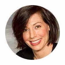 Donna Flagg's Instagram, Twitter & Facebook