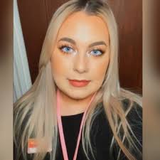 Space Out Day yesterday at 724 to kick off the last week of 21 DOB 🛸🪐 How  awesome do Jackie, Hailey, Shannon, Nicole, and Diana look?!