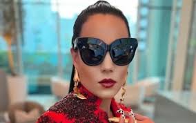 Bling Empire' Star Lynn Ban Died at 51 After Brain Surgery Following Skiing  Accident