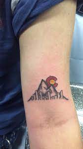 Pin On Tattoos Ein denver skyline tattoo ist eine bestätigung dieser perfekten synergie, wie der mensch den fortschritt annehmen kann, ohne seine primitiven ursprünge zu stören. pin on tattoos