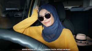 Kondisi kelopak mata hitam sering terjadi ketika tubuh memproduksi banyak melanin. Kedai Cermin Mata Viral Sungai Wang Plaza Kaca Mata Hitam Murah Nisa Kay