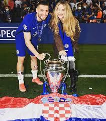 Последние твиты от danieljames.la (@h2daniel). Football Wags