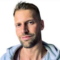 10+ "Daniel Hild" profiles