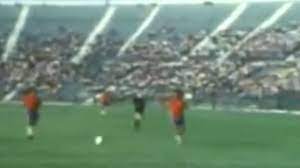 Fifa 21 nomina 2020 chile selección eliminatorias 3 y 4 fecha. Video Chile Vs Udssr Das Absurdeste Spiel Der Fussballgeschichte