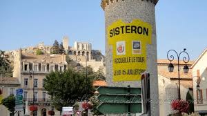 Vous n'êtes pas cher quoique l'écran. Sisteron France Travel Destination Bucket List
