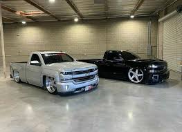 The chevrolet silverado is a range of trucks manufactured by general motors under the chevrolet brand. 230 Trocas Tumbadas Ideas In 2021 Dropped Trucks Chevy Trucks Chevy Trucks Silverado
