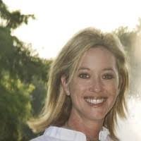 Jennifer Haddock's Instagram, Twitter & Facebook