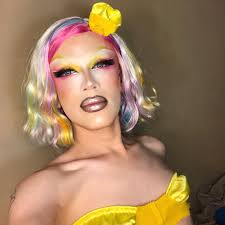 Anna Burton (@burtonna) • Instagram photos and videos