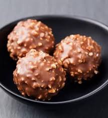 Recette Ferrero Rocher Maison 750g Recette Recette Ferrero Rocher Recette Recette Chocolat Maison