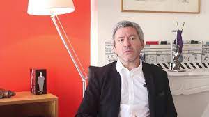 C'est ainsi que les mensonges sur lesquels elle a bâti son couple refont surface. Le Poids Des Mensonges Home Facebook