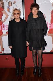 Muriel robin toutes ses news, photos exclusives et vidéos avant tout le monde avec purepeople ! Muriel Robin Et Sa Femme Anne Le Nen Avant Premiere Du Film Brillantissime Au Cinema Publicis A Paris France Le 15 Janvier 2018 C Veeren Bestimage Purepeople