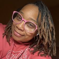 Shakira Walker (@shakwalker)