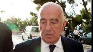 Banqueiro Joseph Safra é denunciado por suborno de funcionários da Receita  Federal