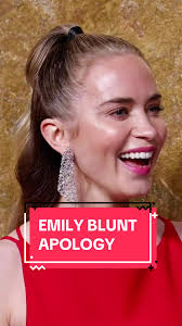 Emma Blount Makes Fun of Waitress