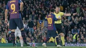 Bjorn kuipers has been confirmed as the referee for england's euro 2020 final against italy at wembley on sunday night. Lionel Messi Told By Referee Show Me Respect You Always Do The Same Football Espana