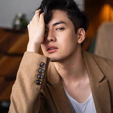 briangocheco #TeamMercator #EmpirePHTalents Photo by: @raymondcauilan  Styling by: @daveardenstyleph Grooming by: @myckeearcano and arn.paras