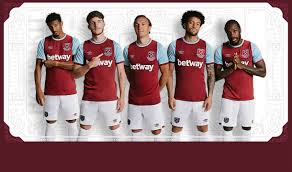 Get ready for a new season with the hammers and shop all things east london on jd. West Ham United Reveal Commemorative 125th Anniversary Umbro Home Kit West Ham United