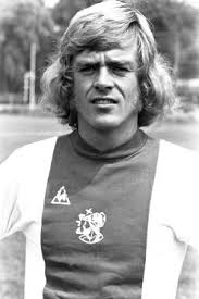 Head to head statistics and prediction, goals, past matches, actual form for champions league. Bayern Munich 2 1 Ajax Amsterdam March 21 1973 Coupe D Europe Des Clubs Champions 1972 1973