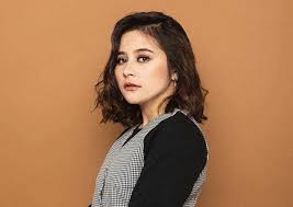 She is known for her leading roles in the television dramas hanya kamu, monyet cantik 2, and ganteng ganteng serigala. Prilly Latuconsina Ungkap Rasa Terimakasih Pada Dirinya Portonews