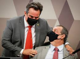 Aproximação de lula com líderes do centrão, no tabuleiro é uma forma de o governo conseguir se aproximar do senado, onde encontra muita resistência, além de uma cpi que gera fatos negativos para o planalto praticamente. Disputas Regionais Influenciam Convocacao De Governadores A Cpi Da Covid Poder360