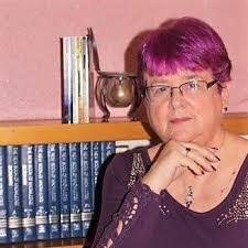 Sabra Brown's Instagram, Twitter & Facebook