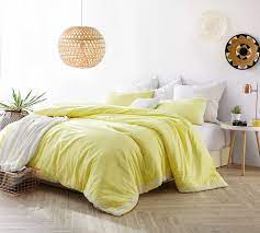 Yellow comforters & comforter sets. Cozy Cotton Machine Washable Material In Fashionable Bright Yellow Shade Extra Large King Comforter