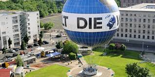 Hier finden du alle dokus & reportagen aus den. Welt Balloon Discover Berlin From Above In A Captive Balloon Berlin De