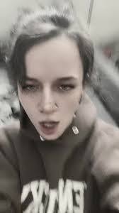 Natalie Meakin's Instagram, Twitter & Facebook