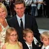 It has been more than 20 years since wayne gretzky announced his retirement from the nhl. Https Encrypted Tbn0 Gstatic Com Images Q Tbn And9gcqdjksvuan Visnoht8uvaglyp8xjjdffempxsmanoljuioomq5 Usqp Cau