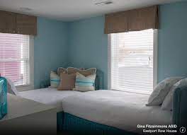 Reaching for new heights in your child's bedroom is this collection. Make An L Shape To Get Two Twin Beds Into A Small Guest Room To Facilitate Making The Beds Put Th Beds For Small Rooms Twin Beds Guest Room Bedroom Layouts