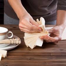 12 idées de pliage de serviette. 4 Pliages De Serviette De Table Inventifs Pour Votre Deco Blog But