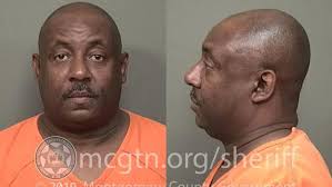 Eric Hoosier's Instagram, Twitter & Facebook