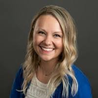 Jill Bee's Instagram, Twitter & Facebook