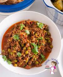 The best part is the fattiest beef is the easy and affordable keto ground beef recipes. Beef Mince Curry With Peas Aka Kheema Mattar Masala Veena Azmanov