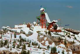 Summit Plummet Disney S Blizzard Beach Disney World Water Parks Disney Water Parks Blizzard Beach