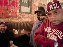 Walter Dantzler's Instagram, Twitter & Facebook