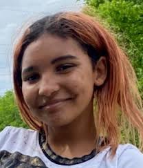 Alexandra (@Alexand76117273)