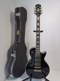 Epiphone Les Paul Custom 3 Pick Up Black Beauty For Sale Online Ebay Epiphone Les Paul Epiphone Les Paul Custom